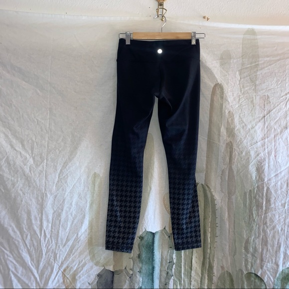 Lululemon Ombré Houndstooth Leggings 🌵4 - Picture 5 of 8